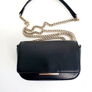 H&M Black Mini Shoulder Bag with Gold Chain